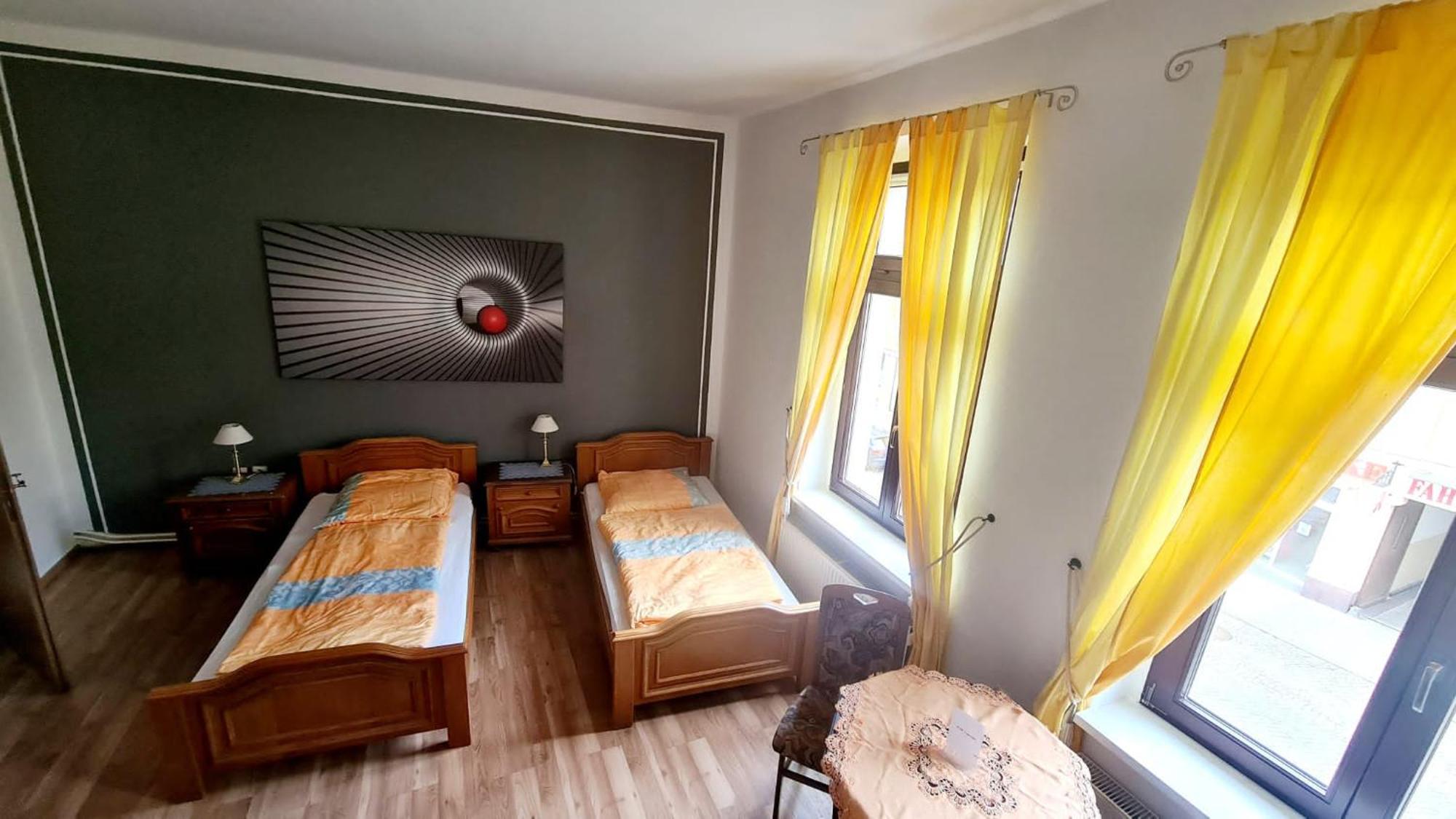 Hotel-Garni "Zum Loewen" Bad Freienwalde Zewnętrze zdjęcie
